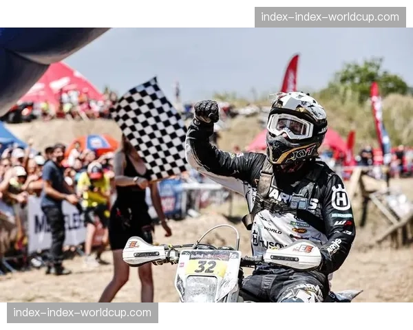 Enduro世界系列赛首站,杰克·莫伊尔险胜,领先优势不足一秒 Enduro世界系列赛首站,杰克·莫伊尔险胜,领先优势不足一秒